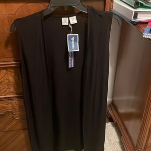 Black no sleeve cardigan